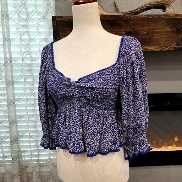 Free People  Top Size XS In Prestige Condition - Picture 5 of 8